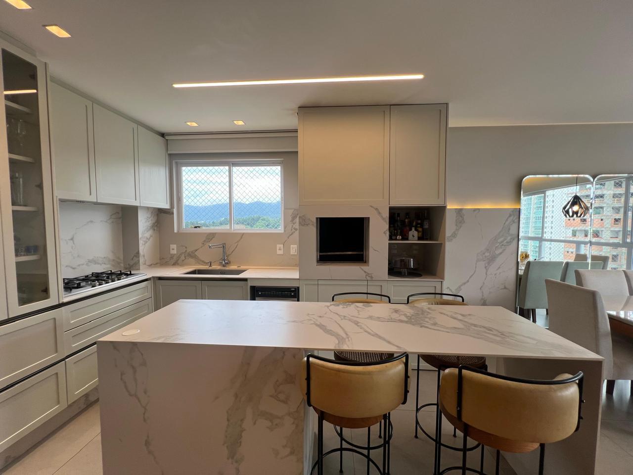 Apartamento no Edifício Montpelier em Balneário Camboriú - foto 7