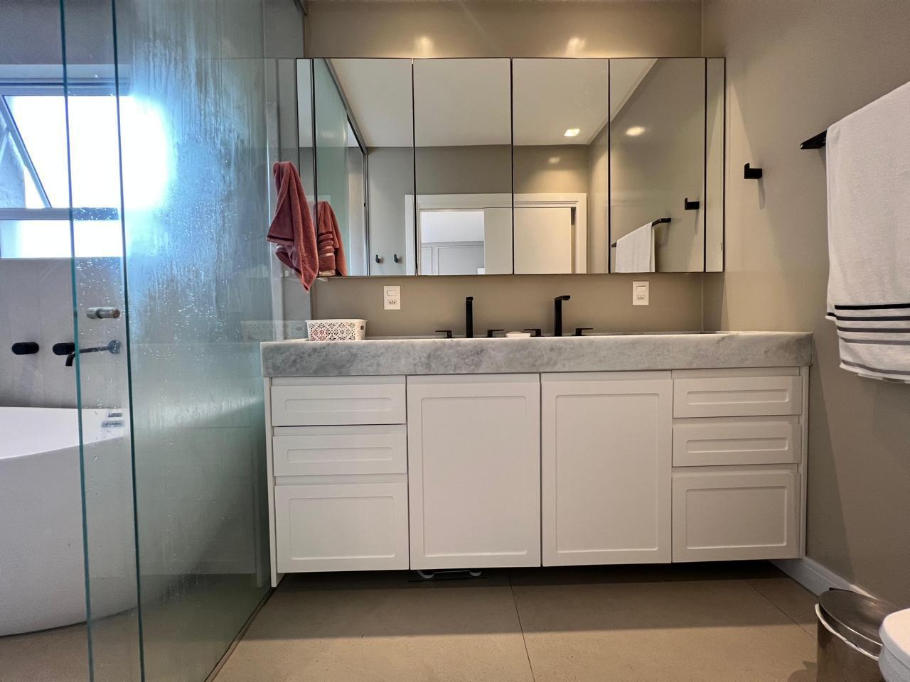 Apartamento no Edifício Montpelier em Balneário Camboriú - foto 11