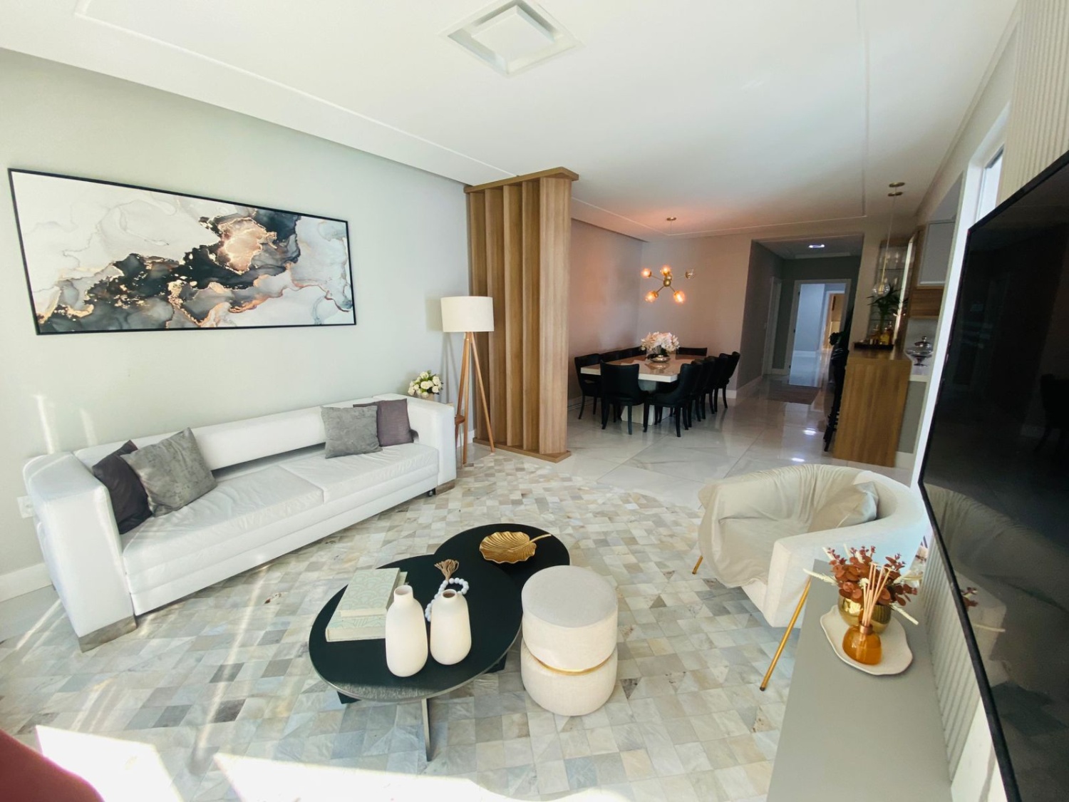 Apartamento no Edifício Porto Vila em Itapema - foto 2