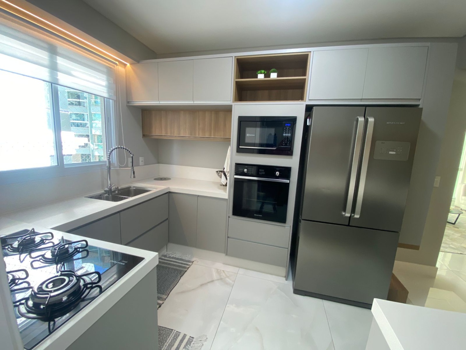 Apartamento no Edifício Porto Vila em Itapema - foto 5