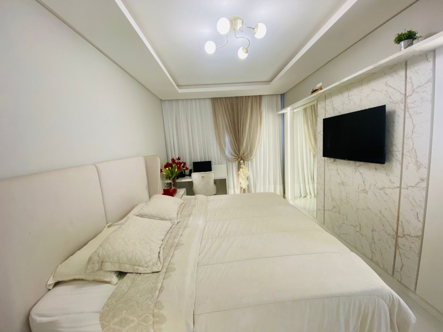 Apartamento no Edifício Porto Vila em Itapema - foto 11