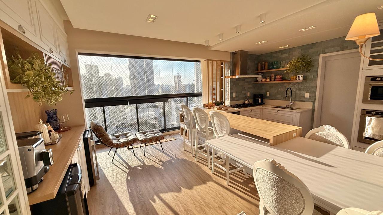 Apartamento Duplex no Edifício Tivoli Plaza em Praia Brava