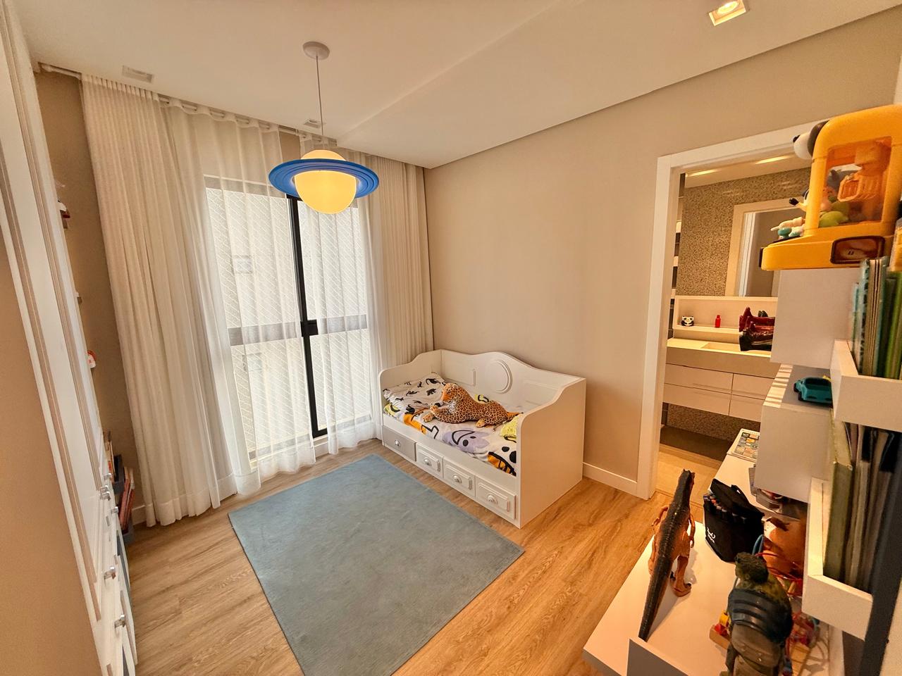 Apartamento Duplex no Edifício Tivoli Plaza em Praia Brava - foto 14