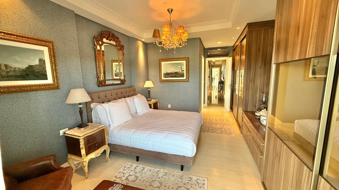 Apartamento no Edifício Renaissance em Balneário Camboriú - foto 13