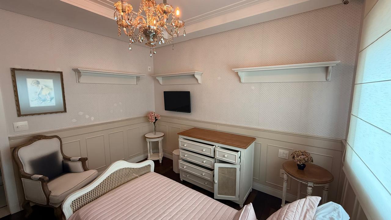 Apartamento no Edifício Renaissance em Balneário Camboriú - foto 22