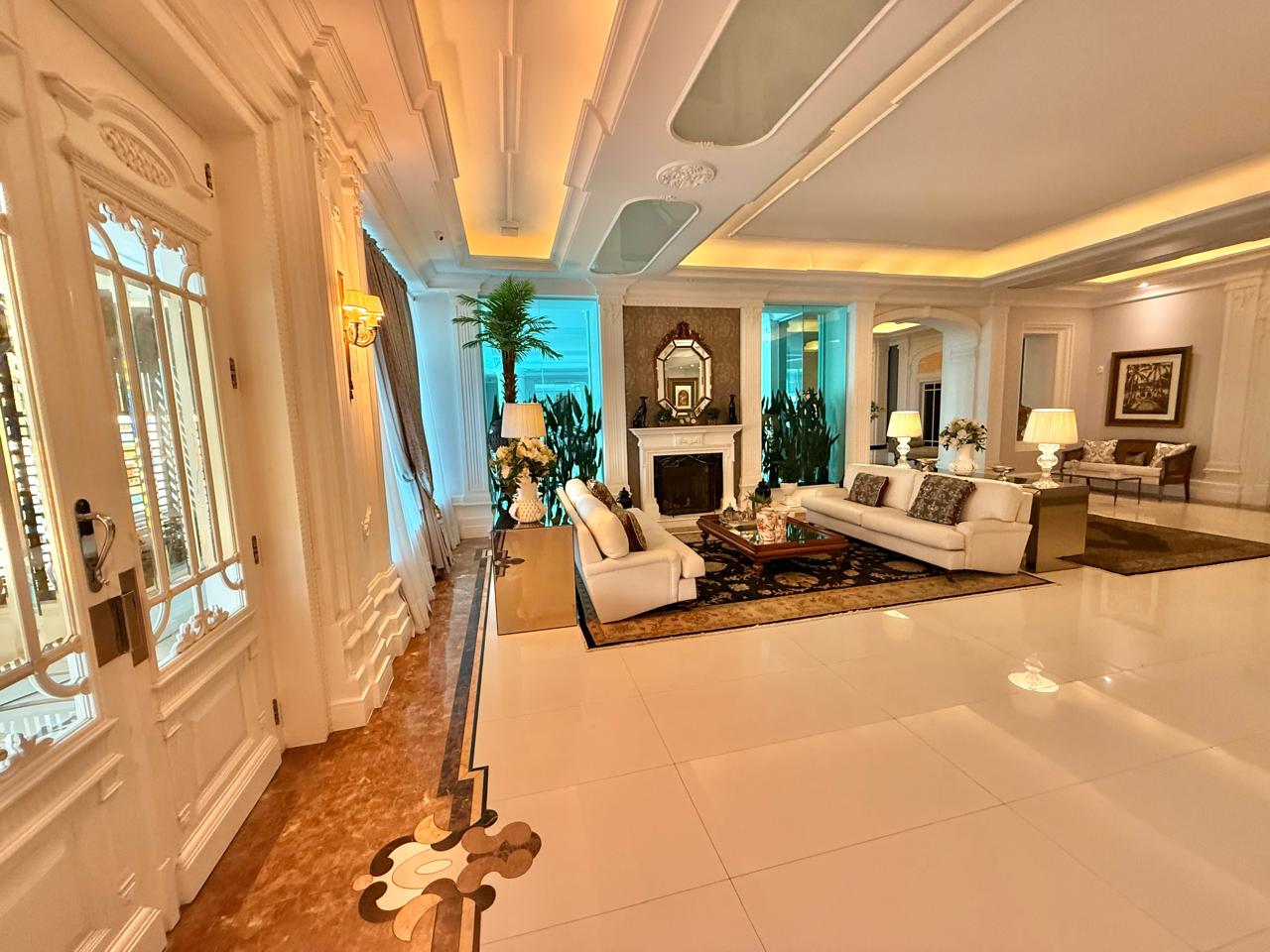 Apartamento no Edifício Renaissance em Balneário Camboriú - foto 27