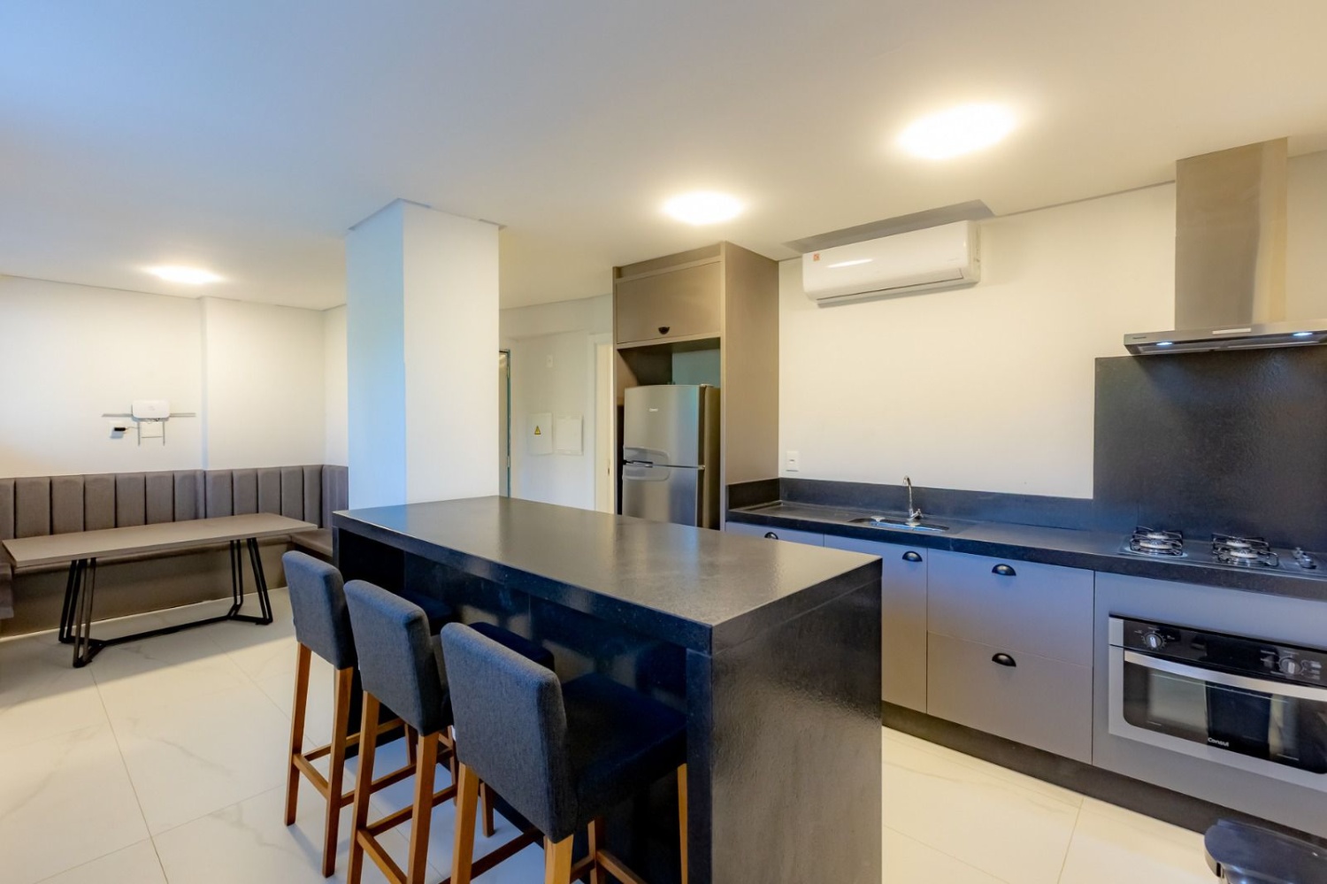 Apartamento no Edifício Palm Coast na Praia Brava - foto 24