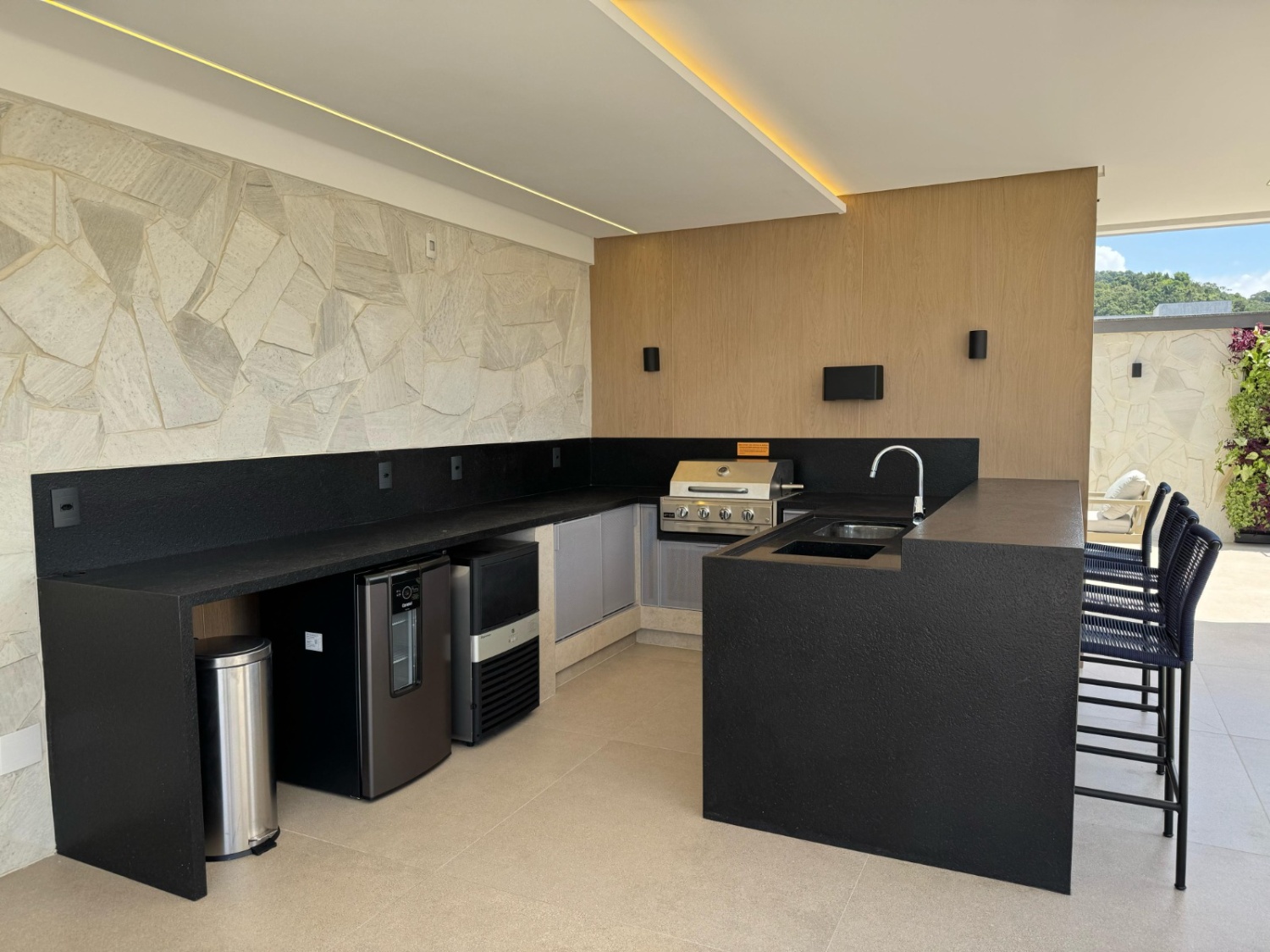 Apartamento no Edifício Bella Cintra em Balneário Camboriú - foto 18