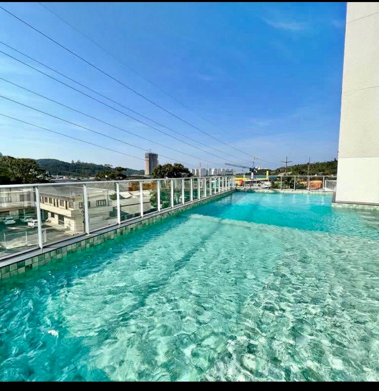 Apartamento no Edifício Brava Hill na Praia Brava - foto 12