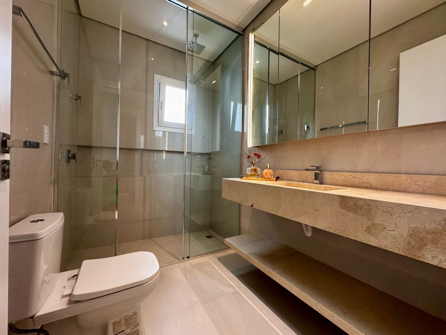 Apartamento no Edifício Brava Aikon na Praia Brava - foto 9
