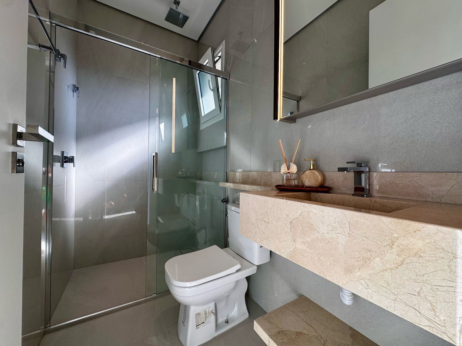 Apartamento no Edifício Brava Aikon na Praia Brava - foto 13