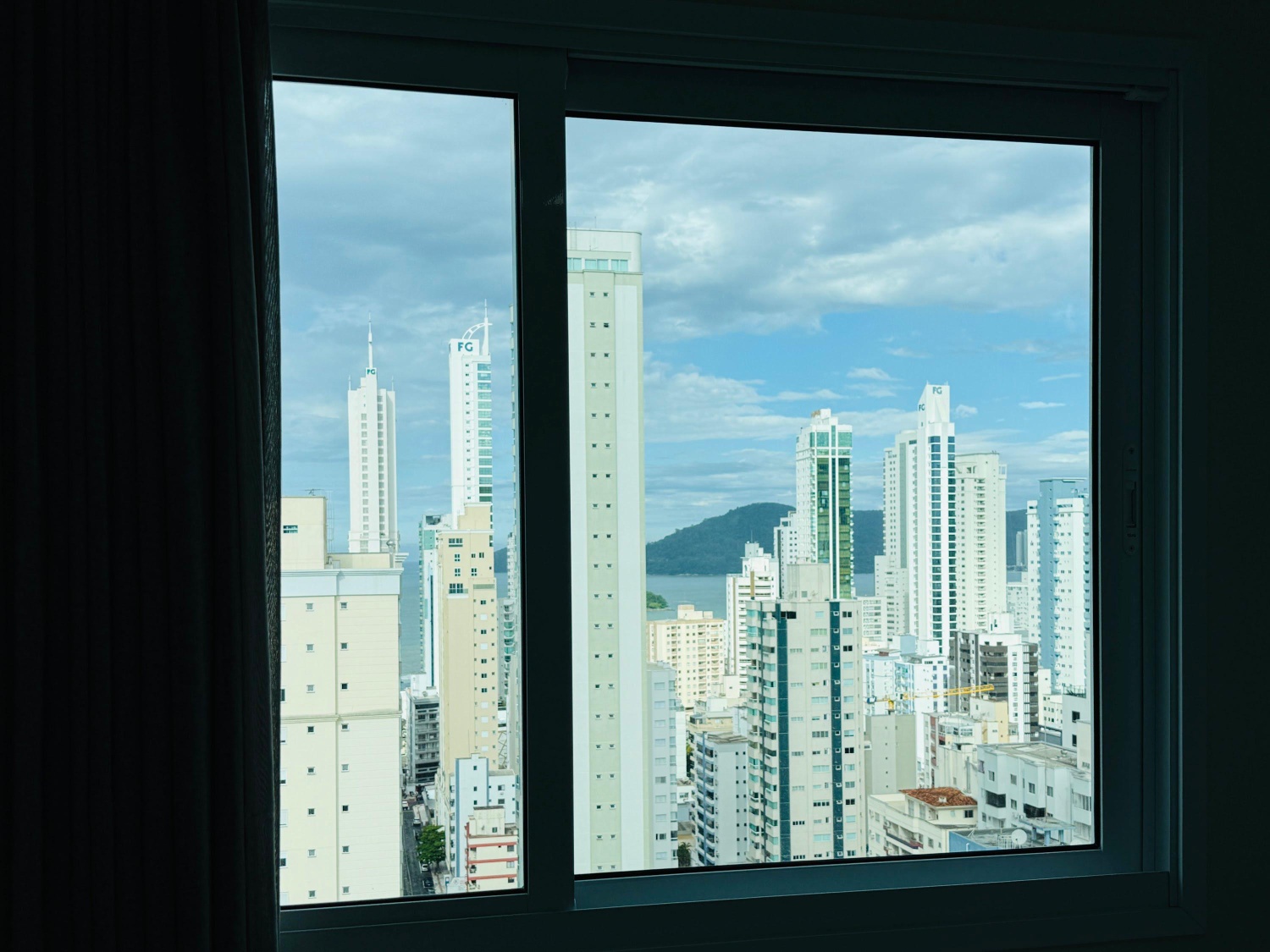 Apartamento no Ed. Residencial Mar Azul em Balneário Camboriú - foto 8