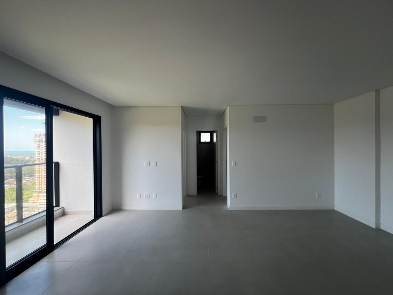 Apartamento no Edifício Brava Breeze Residence na Praia Brava em Itajaí