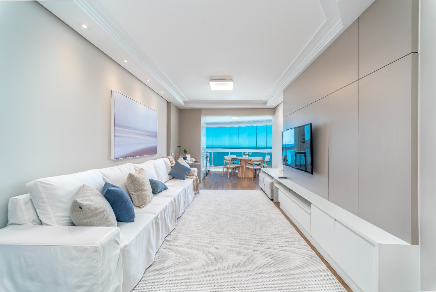 Apartamento no Ed. Number One em Balneário Camboriú - foto 3