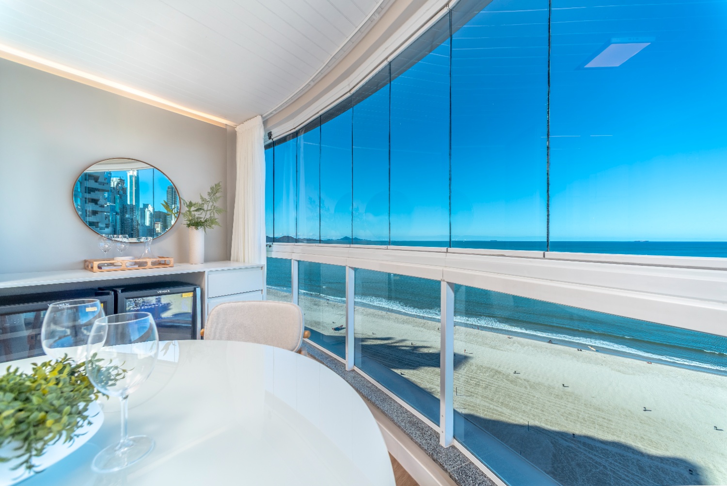 Apartamento no Ed. Number One em Balneário Camboriú - foto 7