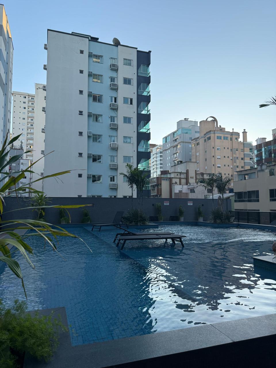 Apartamento no Ed. Diamond Tower em Meia Praia/SC - foto 29