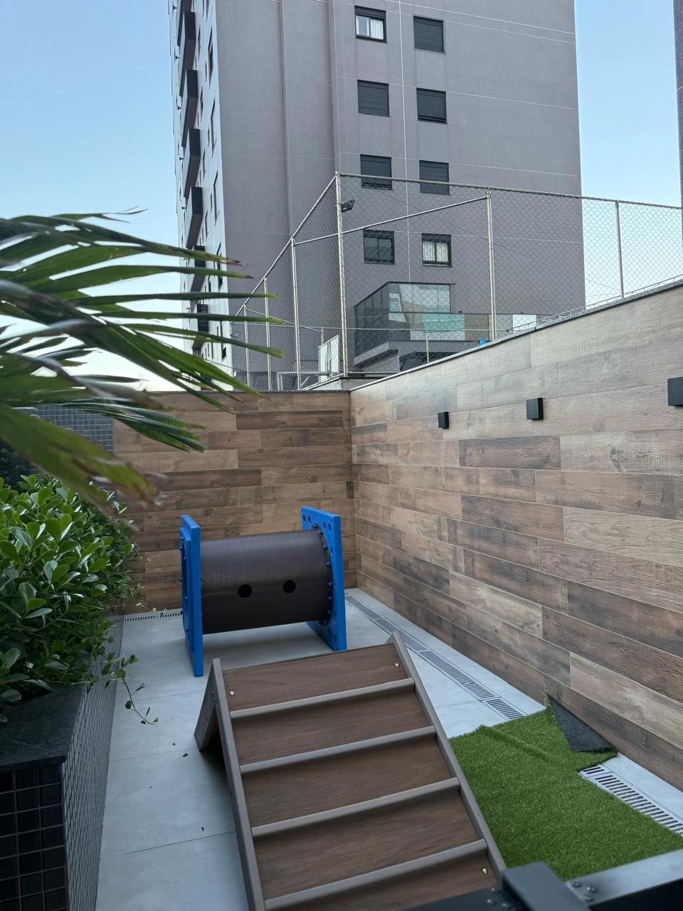 Apartamento no Ed. Diamond Tower em Meia Praia/SC - foto 30