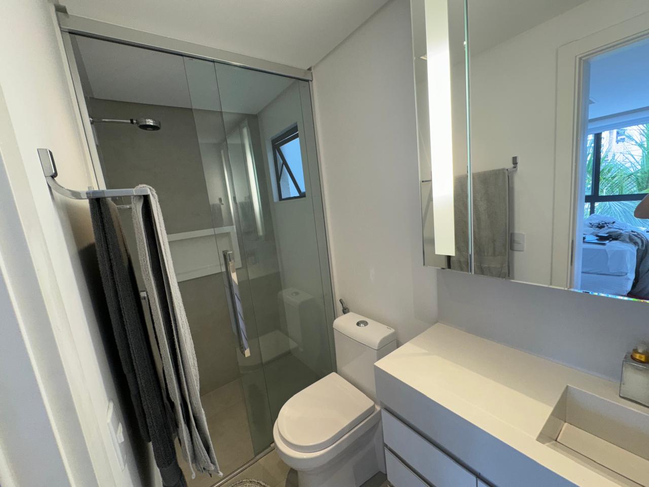 Apartamento no Ed. Brava Hills na Praia dos Amores - foto 8