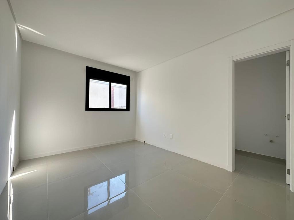 Apartamento no Brava Palace Residence na Praia Brava - foto 8