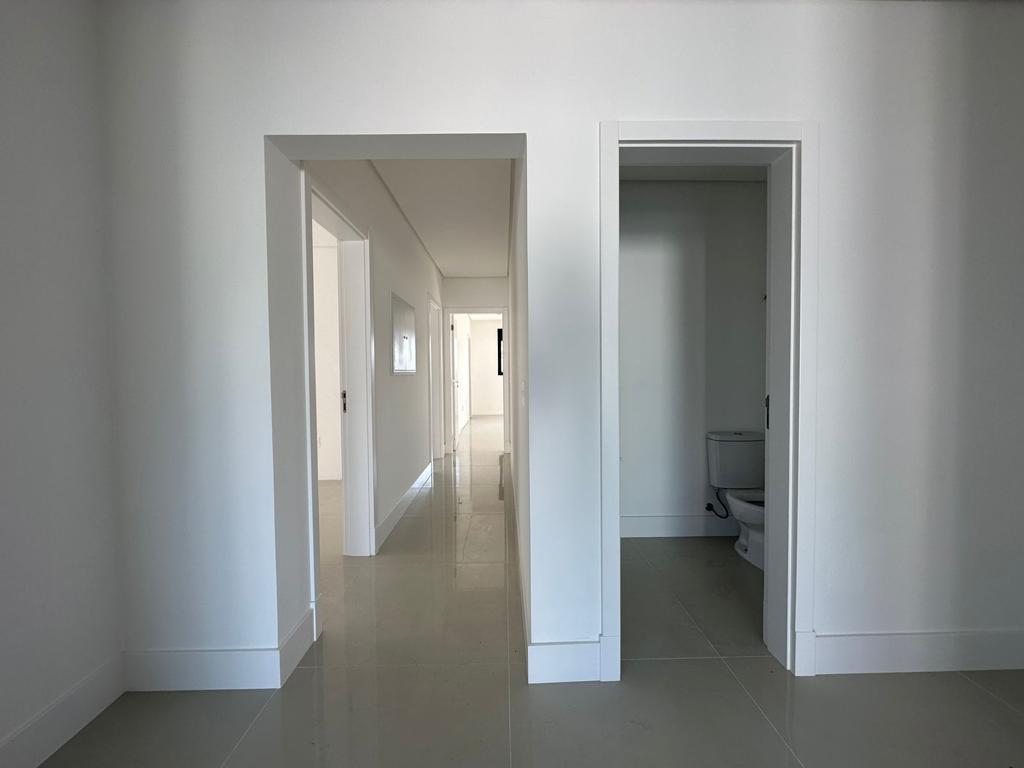 Apartamento no Brava Palace Residence na Praia Brava - foto 10