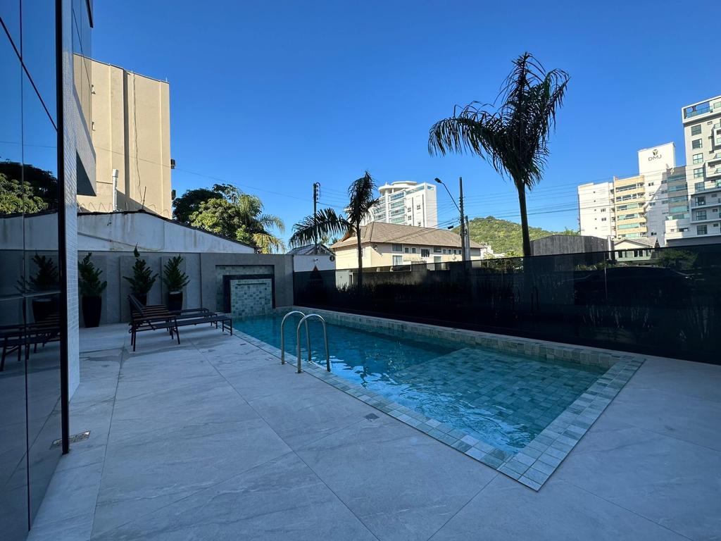 Apartamento no Brava Palace Residence na Praia Brava - foto 19
