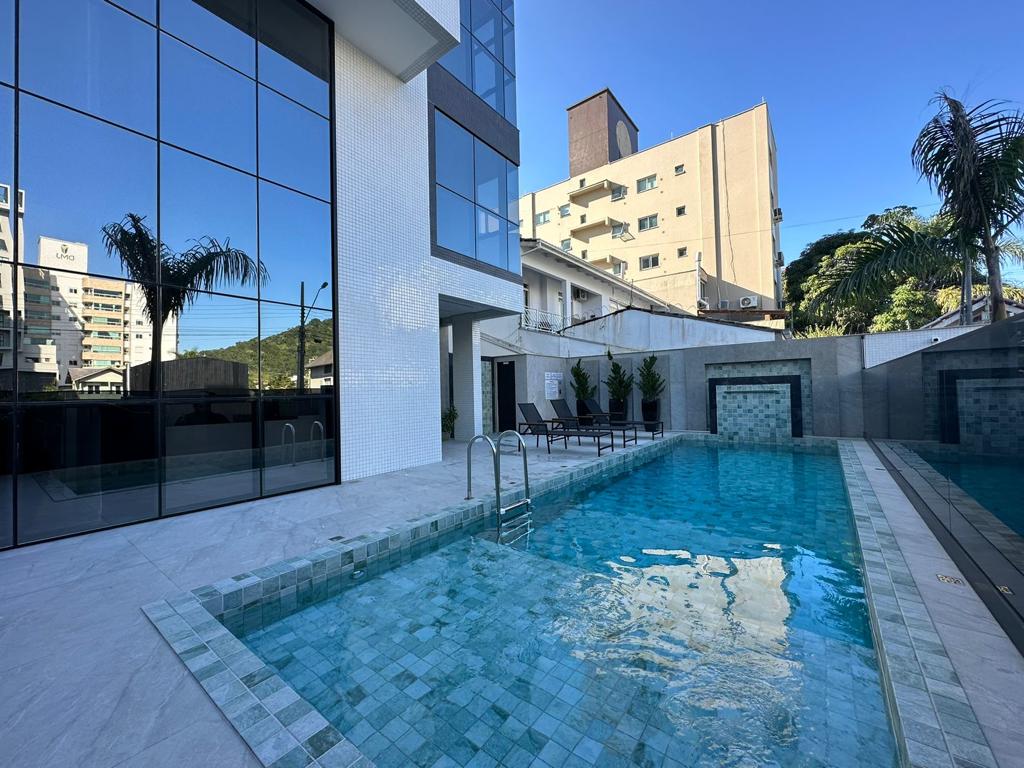 Apartamento no Brava Palace Residence na Praia Brava - foto 21