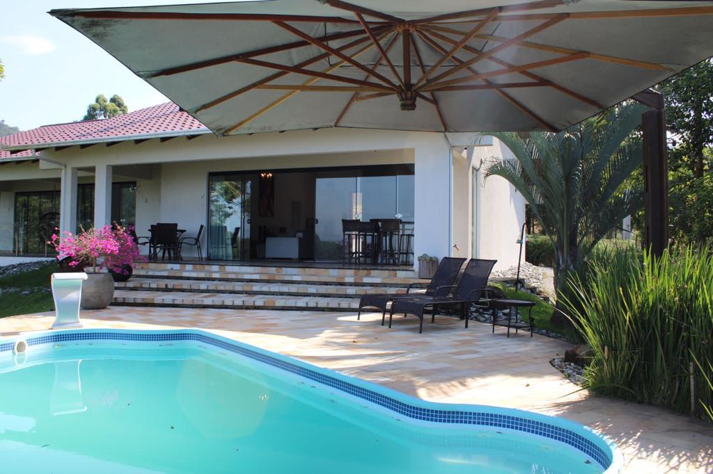 Casa no Condomínio Recanto dos Pássaros em Itapema - foto 2