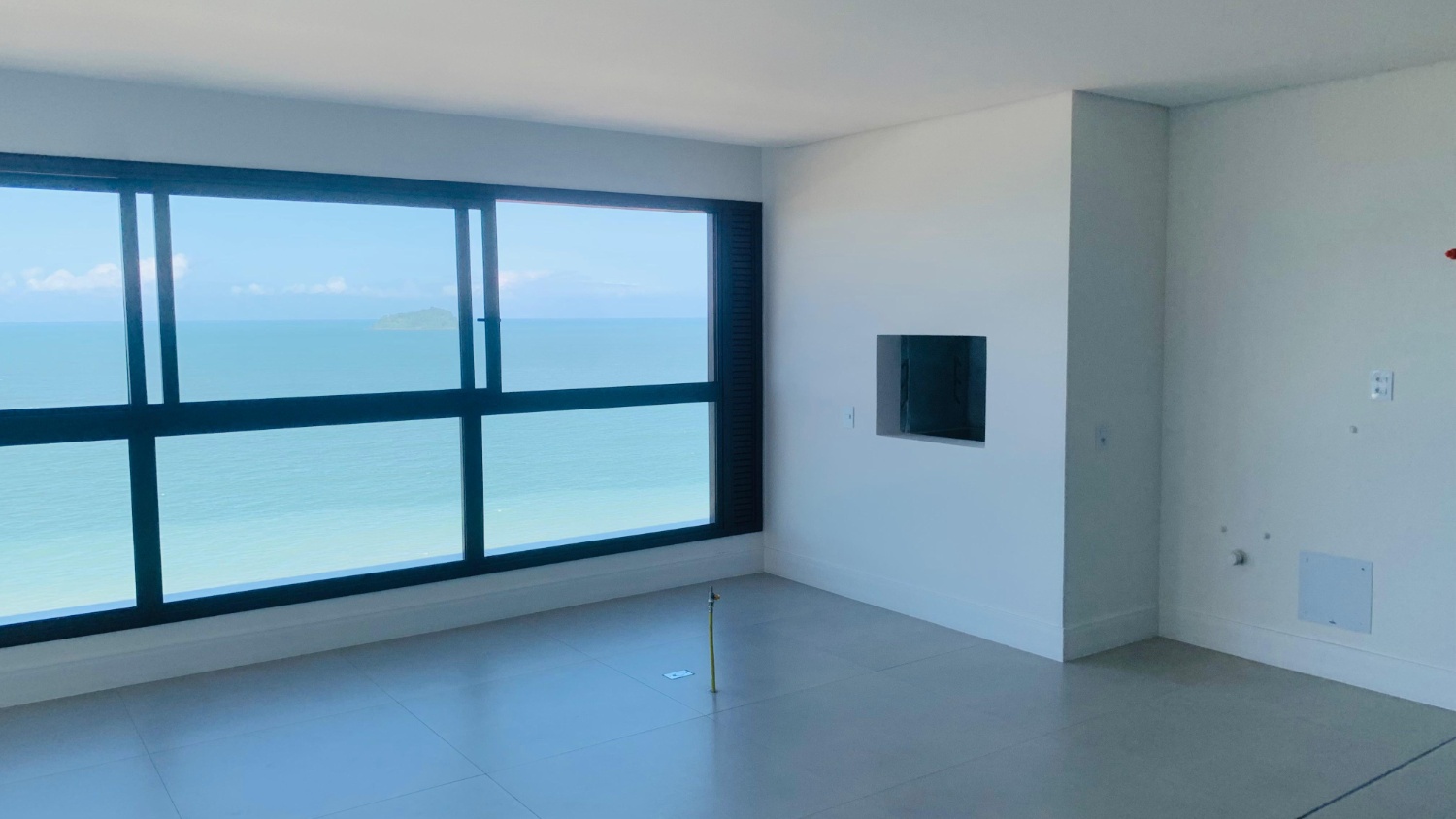 Apartamento no Ed. Mykonos Residence em Balneário Piçarras - foto 4