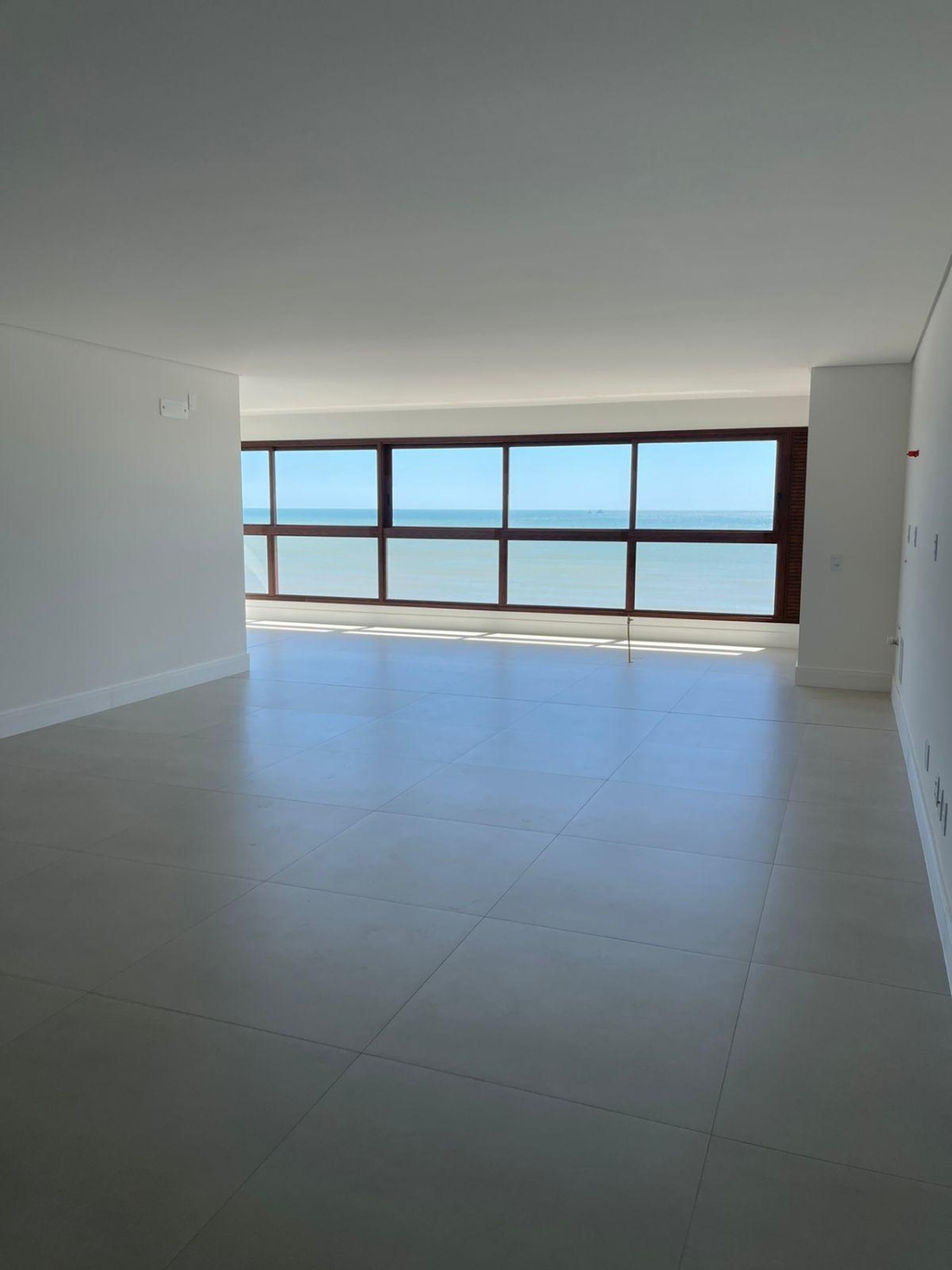Apartamento no Ed. Mykonos Residence em Balneário Piçarras - foto 5