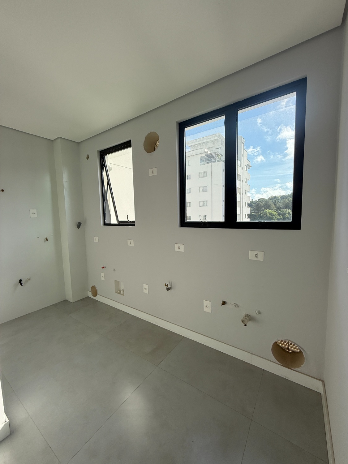 Apartamento no Ed. Costa Esmeralda Residence em Balneário Camboriú - foto 7