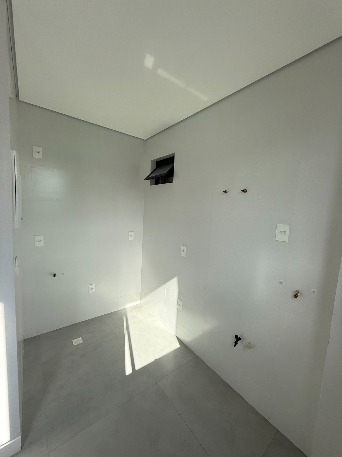Apartamento no Ed. Costa Esmeralda Residence em Balneário Camboriú - foto 14