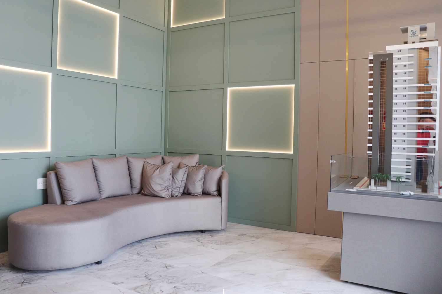 Apartamento no Ed. Costa Esmeralda Residence em Balneário Camboriú - foto 31