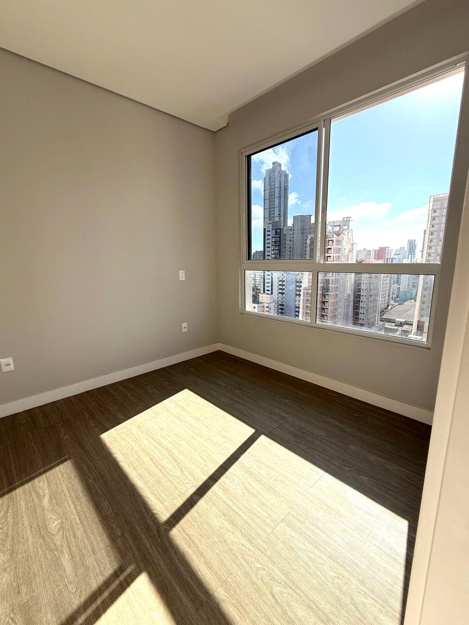 Apartamento no Ed. Città di Vinci em Balneário Camboriú - foto 22