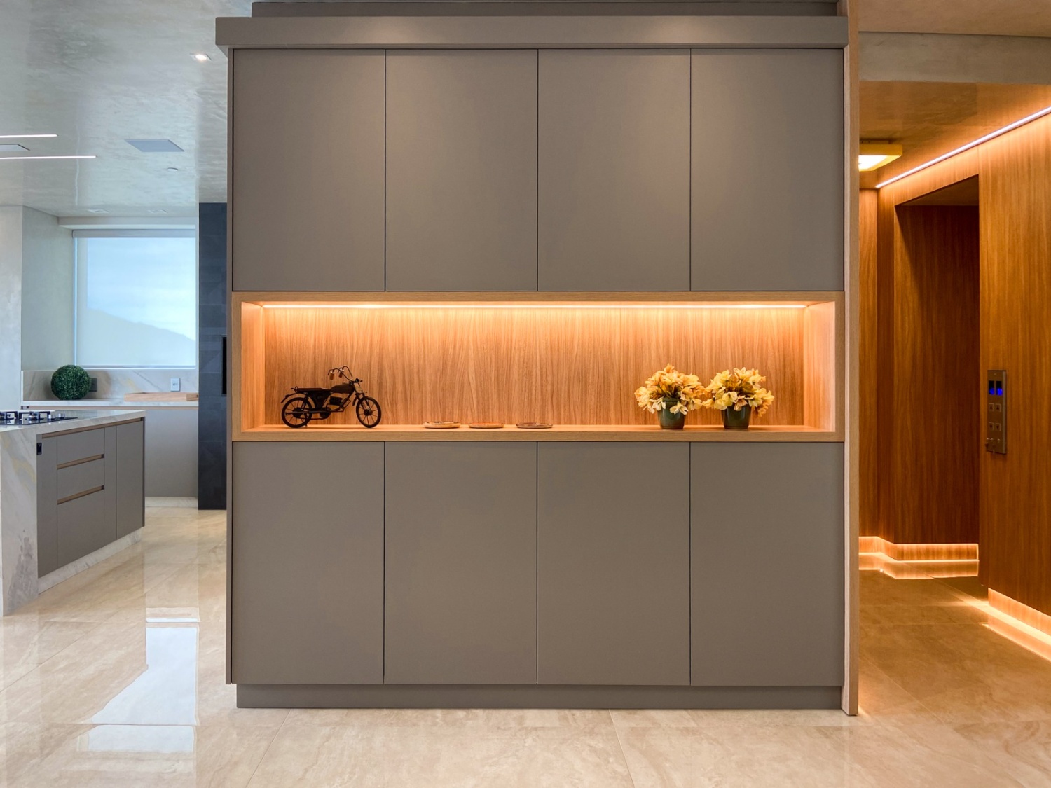 Apartamento no Ed. Copenhagen em Balneário Camboriú - foto 11