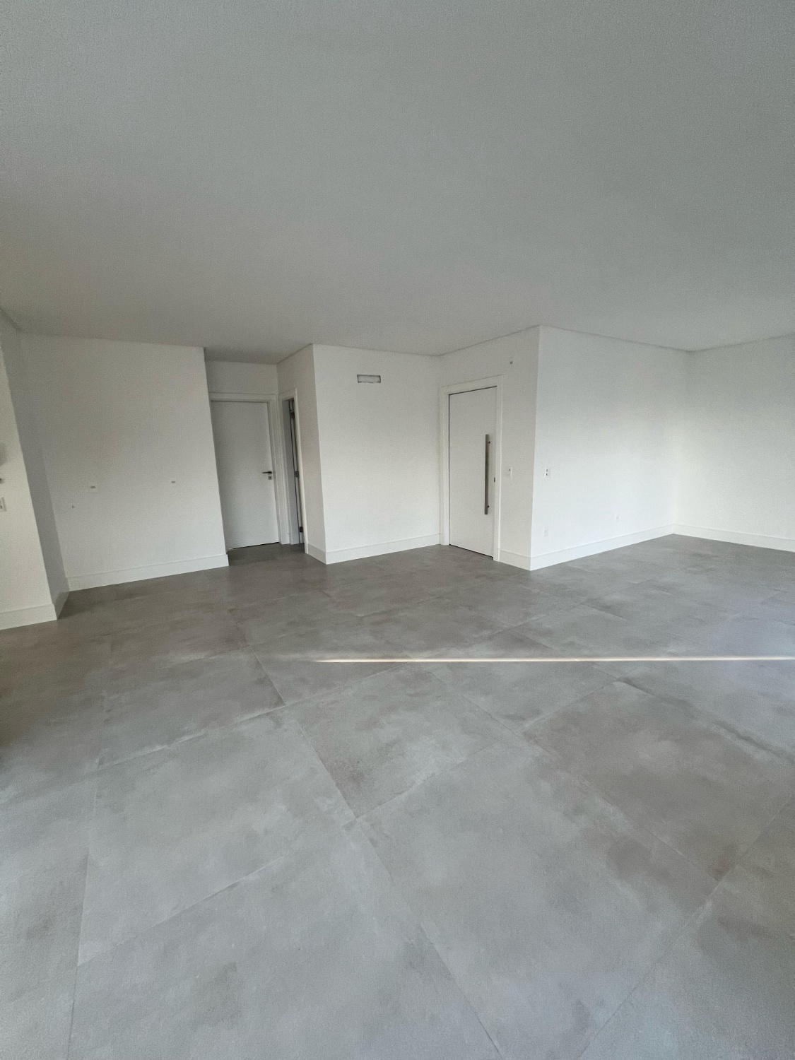 Apartamento no Ed. Fiore Del Mare em Meia Praia - Itapema/SC - foto 6
