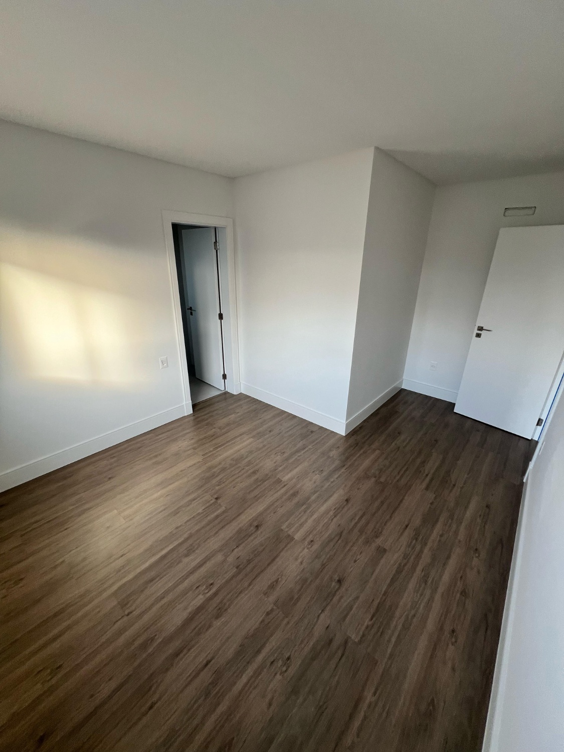 Apartamento no Ed. Fiore Del Mare em Meia Praia - Itapema/SC - foto 9
