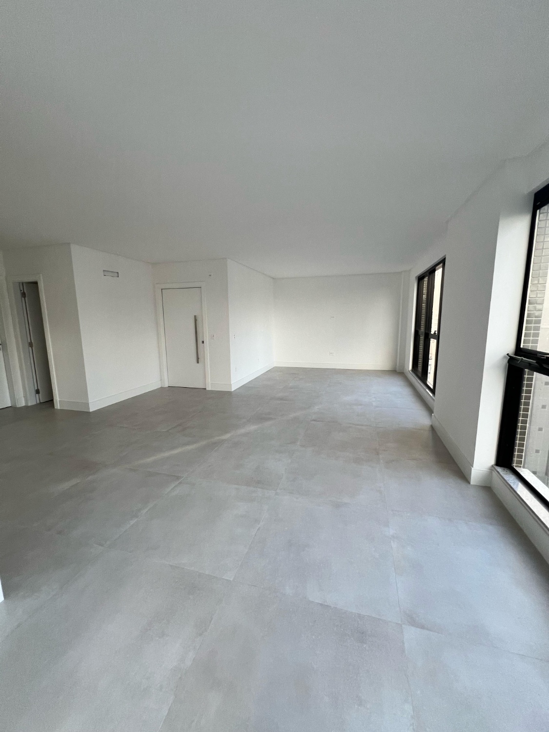 Apartamento no Ed. Fiore Del Mare em Meia Praia - Itapema/SC - foto 18