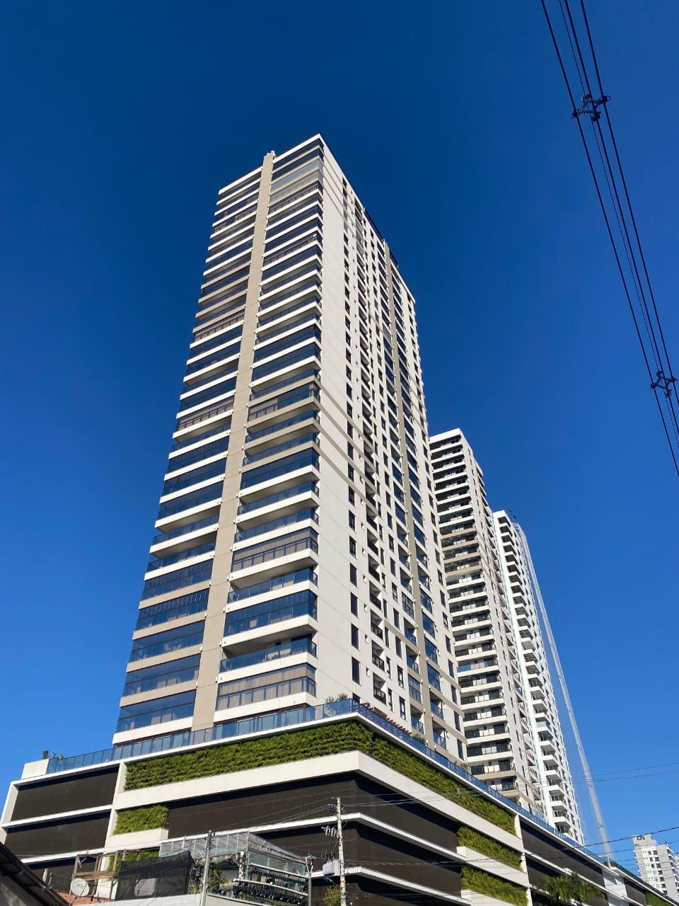 Apartamento no Ed. Torres da Brava na Praia Brava - Praia Brava - foto 2