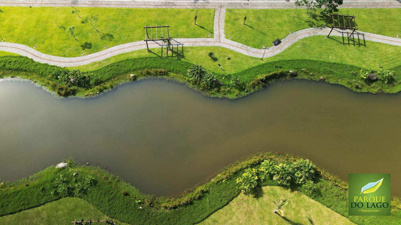 Terreno no Condomínio Parque do Lago em Camboriú - foto 3