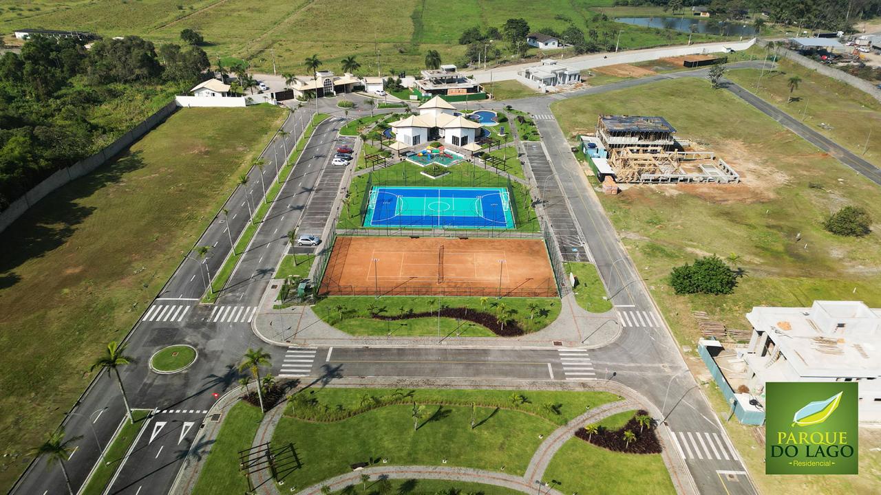 Terreno no Condomínio Parque do Lago em Camboriú - foto 12
