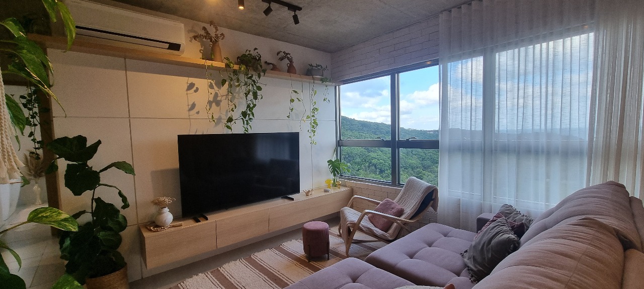 Apartamento no Ed. Max Haus na Praia Brava - foto 3