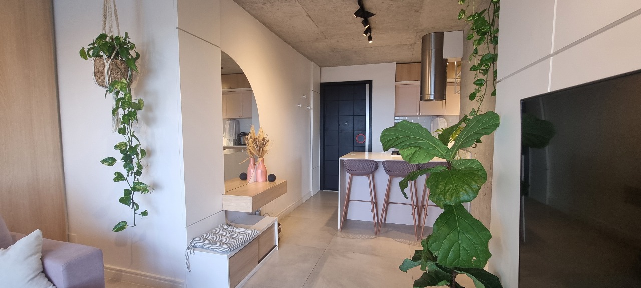 Apartamento no Ed. Max Haus na Praia Brava - foto 7
