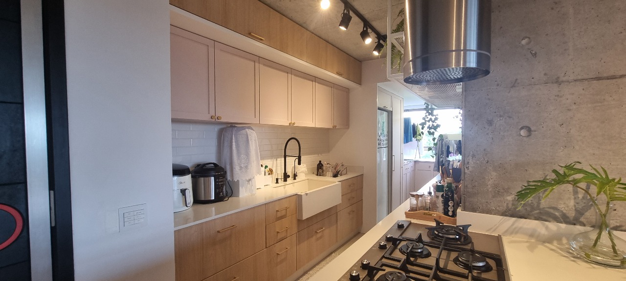 Apartamento no Ed. Max Haus na Praia Brava - foto 10