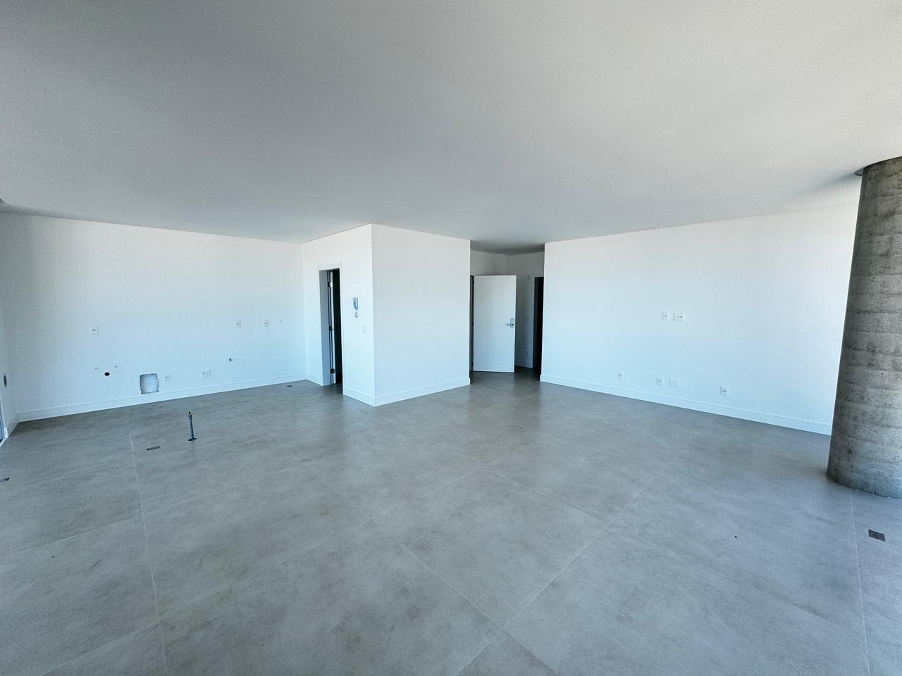 Apartamento no Ed. Riva na Praia Brava - foto 5