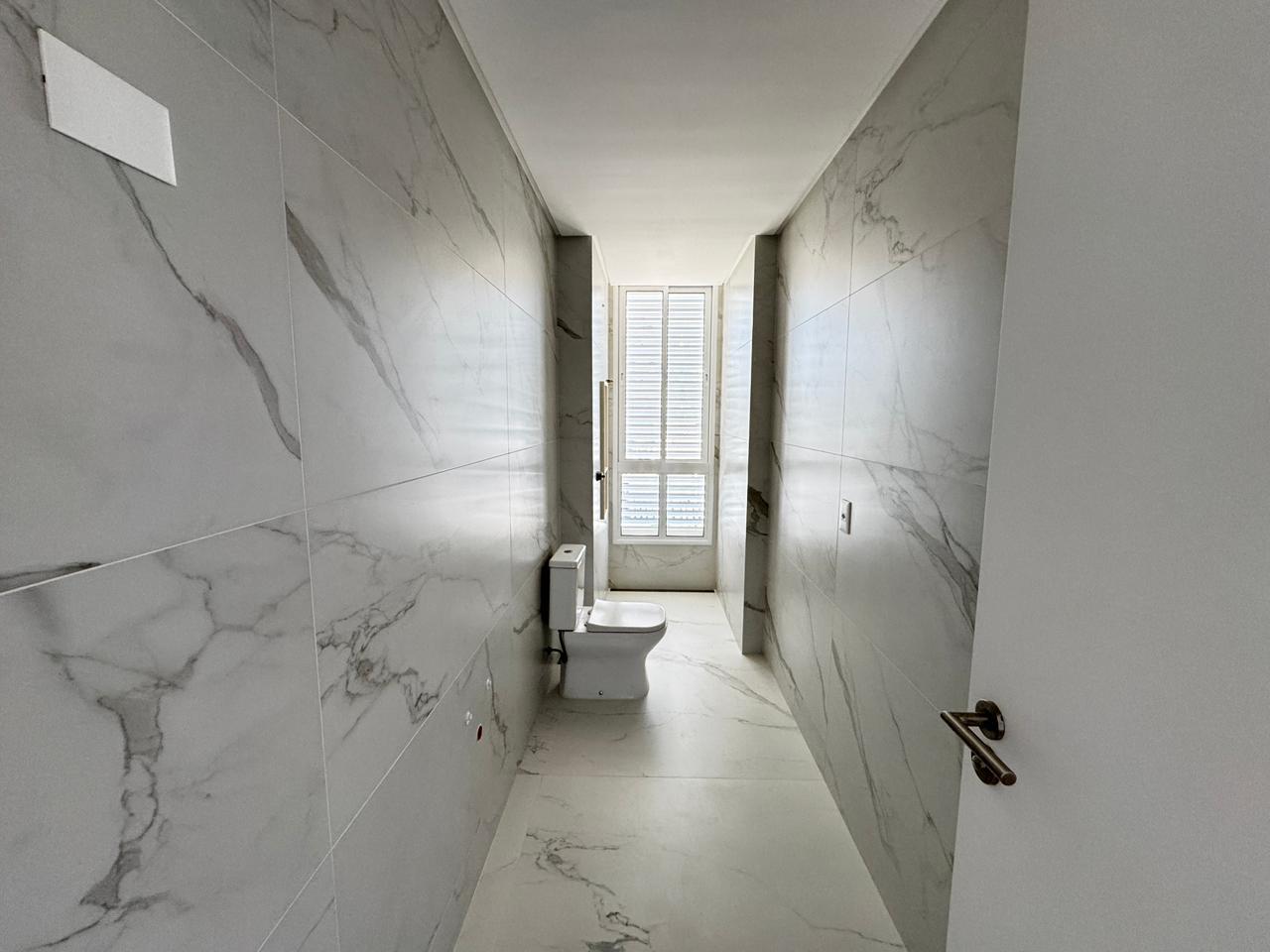 Apartamento no Ed. Riva na Praia Brava - foto 10