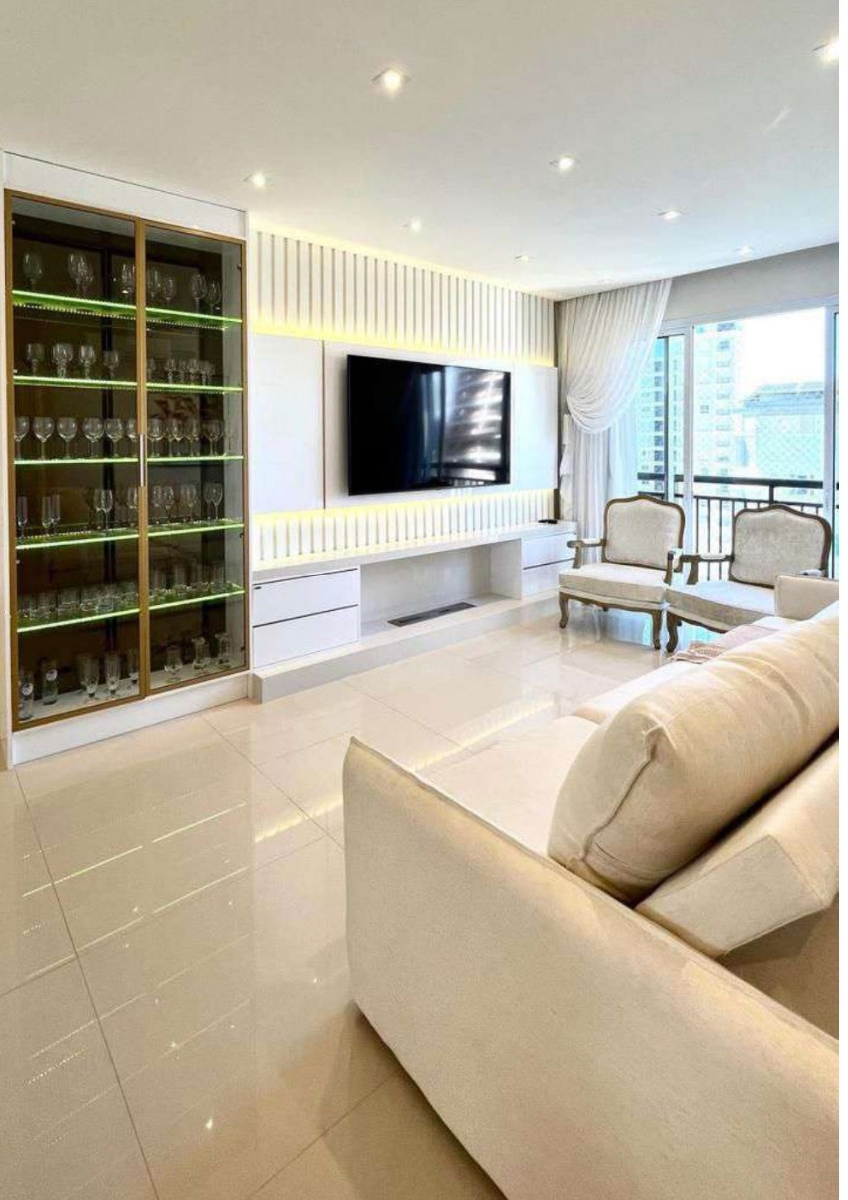 Apartamento no Ed. Windsor Village da Embraed em Balneário Camboriú - foto 8