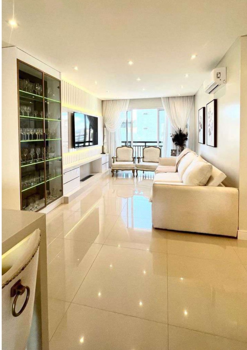 Apartamento no Ed. Windsor Village da Embraed em Balneário Camboriú - foto 9