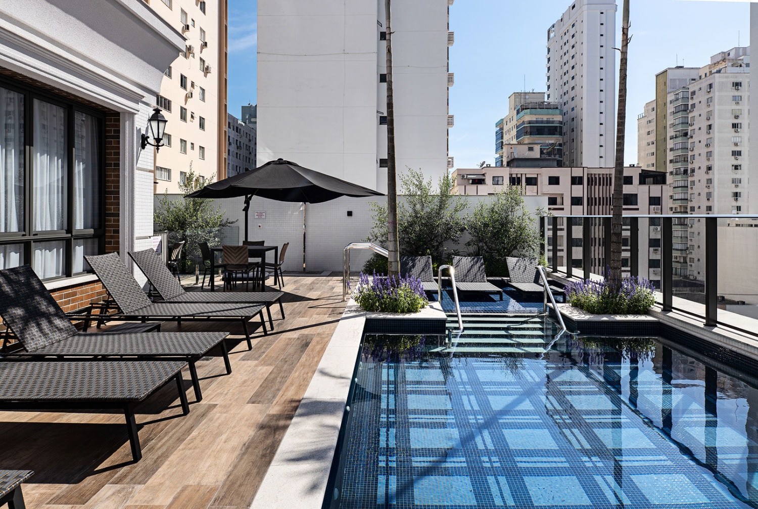 Apartamento no Ed. Windsor Village da Embraed em Balneário Camboriú - foto 23