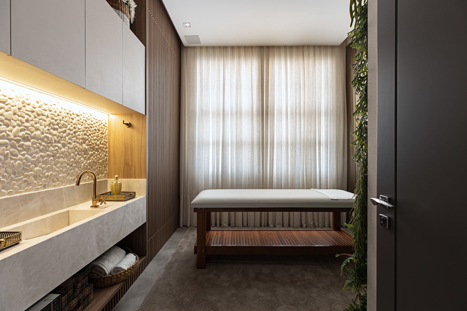 Apartamento no Ed. Windsor Village da Embraed em Balneário Camboriú - foto 32