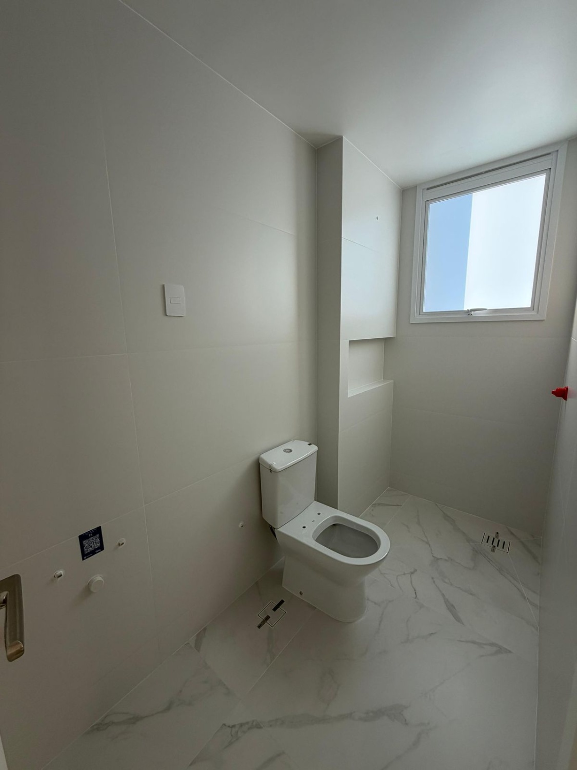 Apartamento no Ed. Horizon Residence em Balneário Camboriú - foto 13